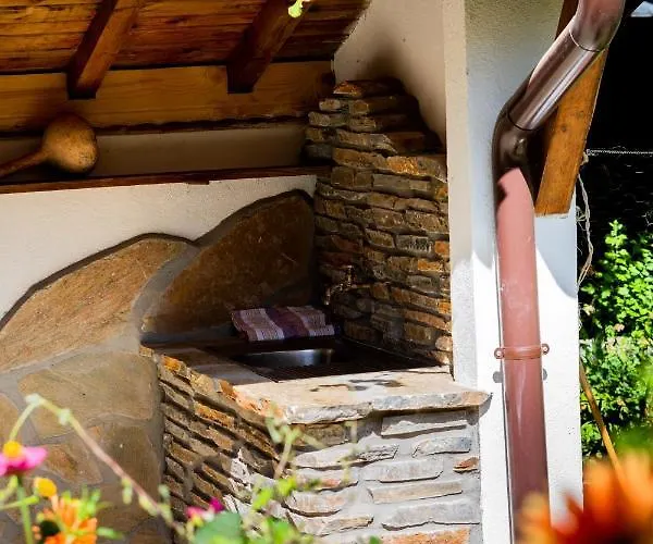 Casa vacanze къща лиляна *